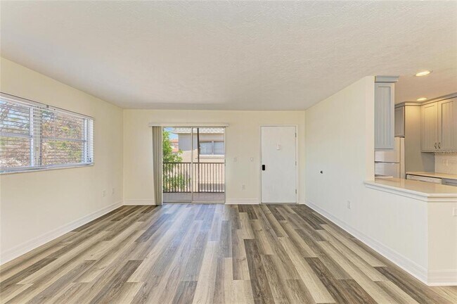 Building Photo - 616 Guild Dr