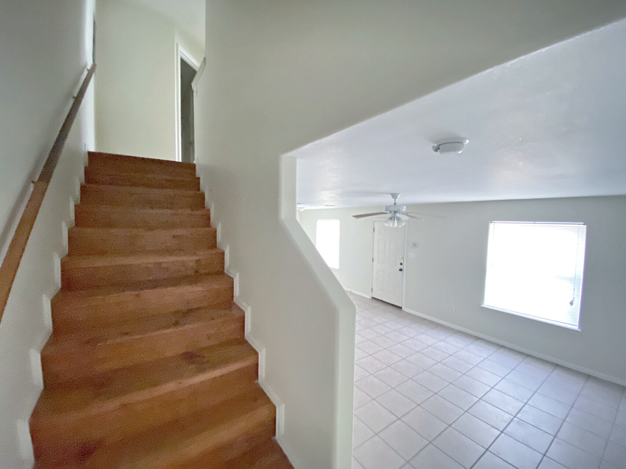 Building Photo - 737 Sonesta Dr