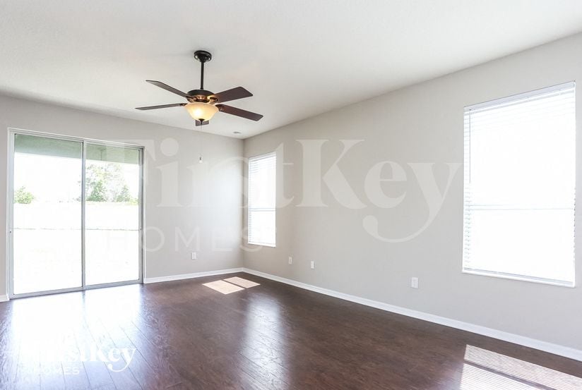 Building Photo - 7556 Forest Mere Dr