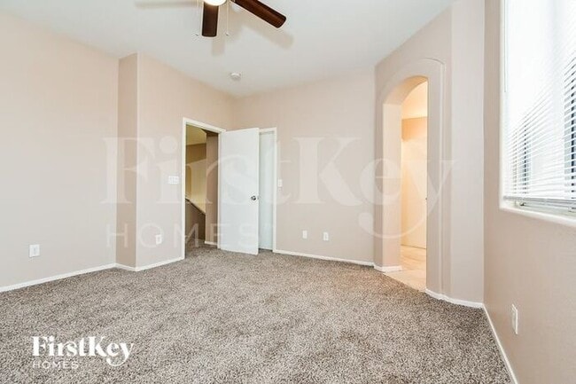 Building Photo - 5008 Sparkling Sky Ave