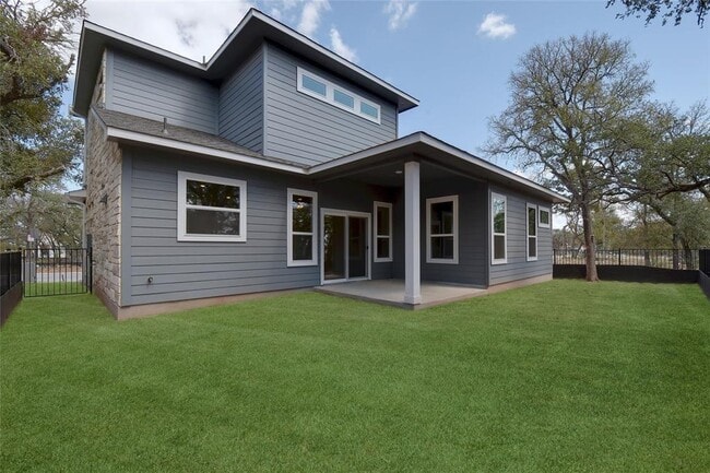 Building Photo - 126 Reveille Dr