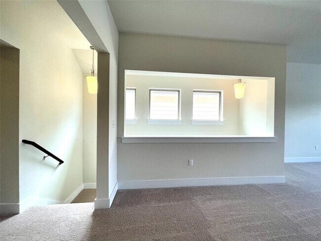 Building Photo - 13001 Hymeadow Dr