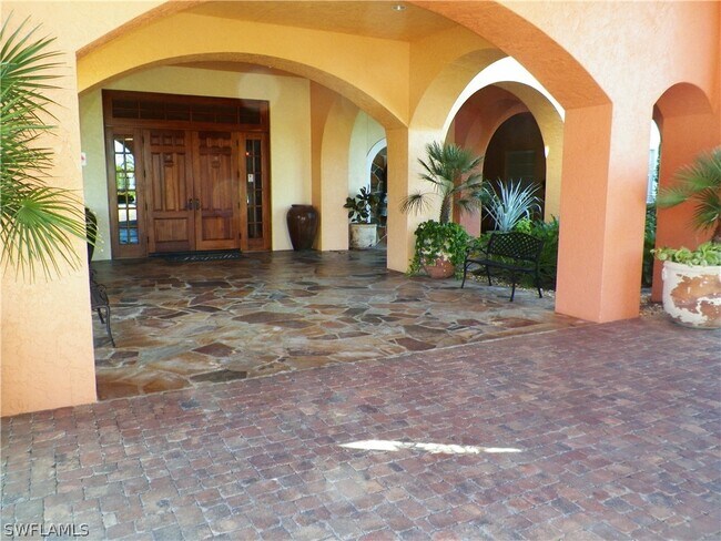 Building Photo - 8641 Piazza Del Lago Cir