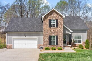 Building Photo - 3477 Eastwood Dr