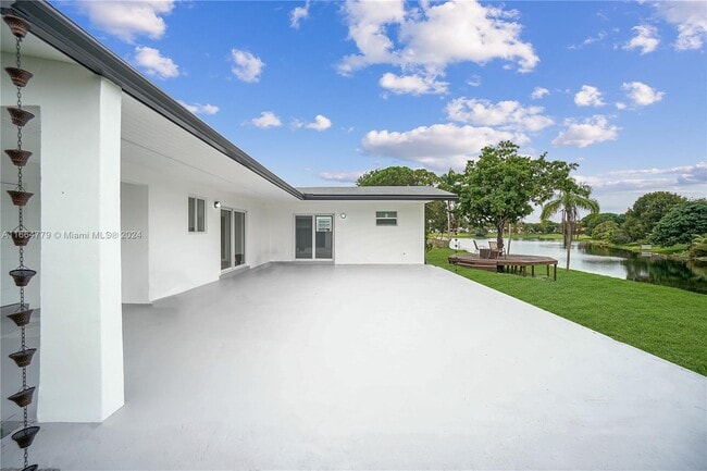 Building Photo - 14510 NW 12th Ave