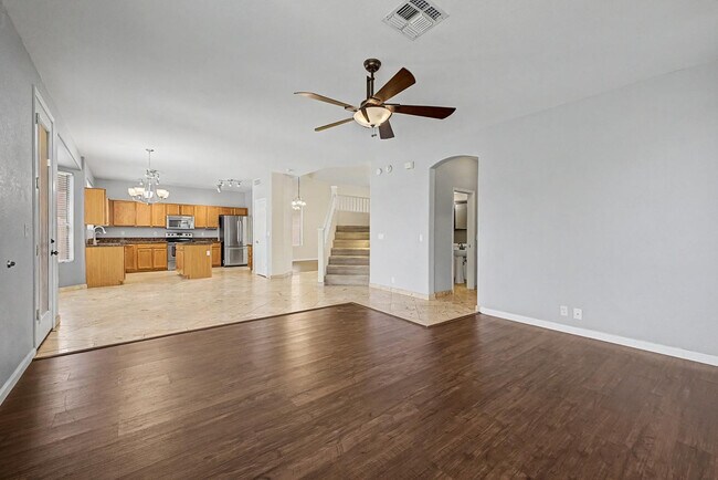 Building Photo - 6029 W Morrow Dr