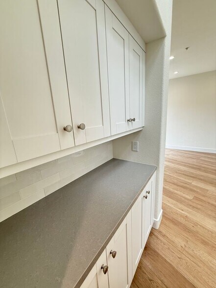 Building Photo - 24582 Del Prado Ave