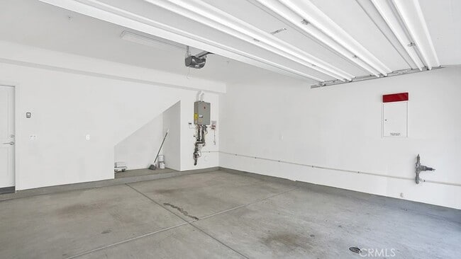 Building Photo - 137 Mirth