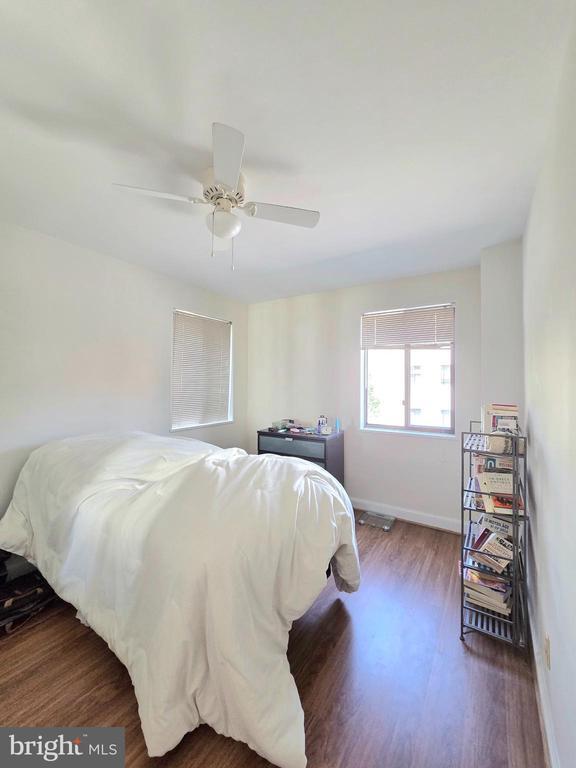 Building Photo - 3821 Davis Pl NW