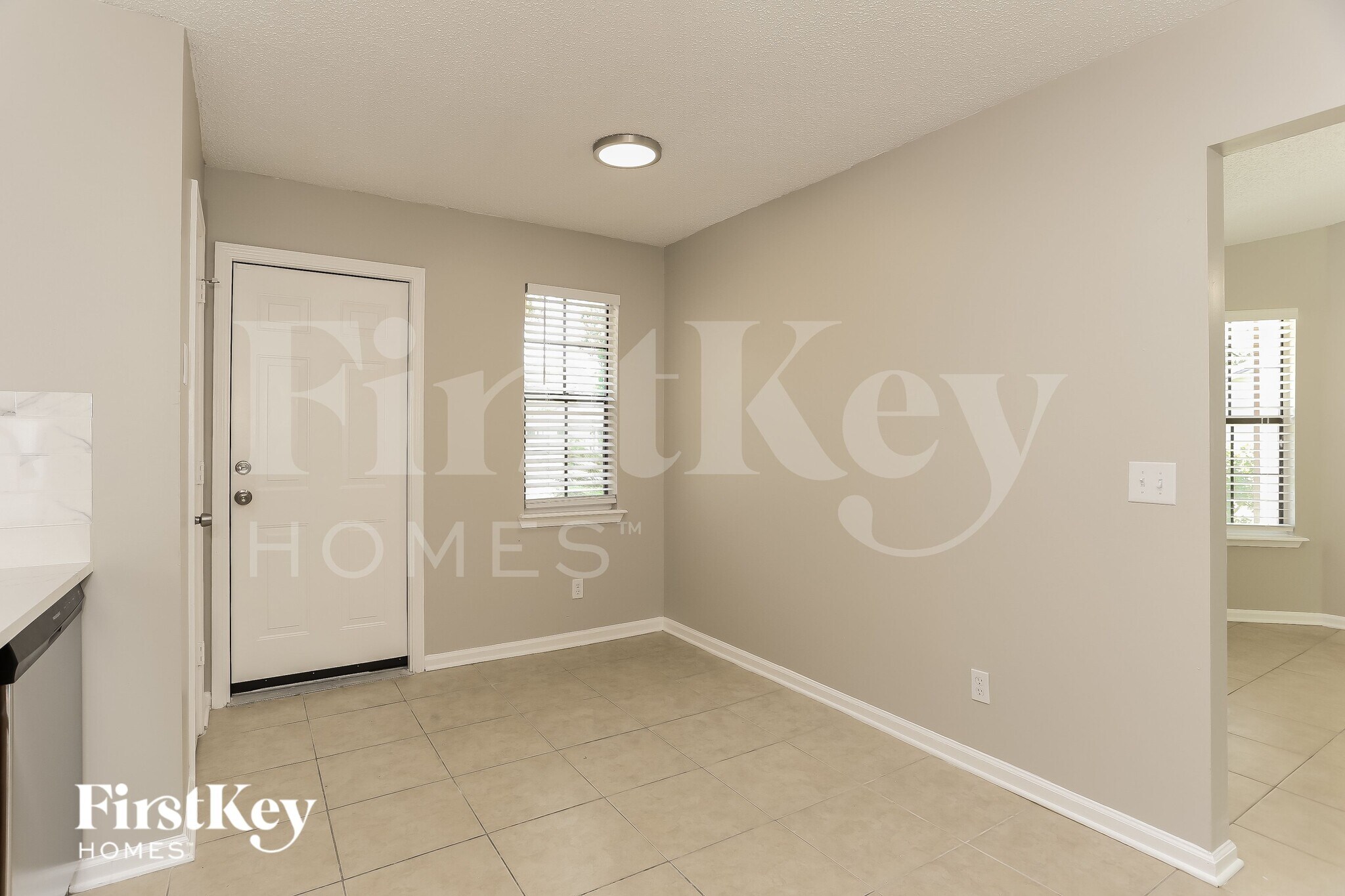 Building Photo - 1666 Ponderosa Pine Dr E