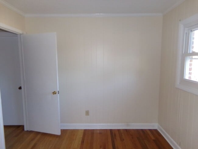 Building Photo - Home in Morehead City