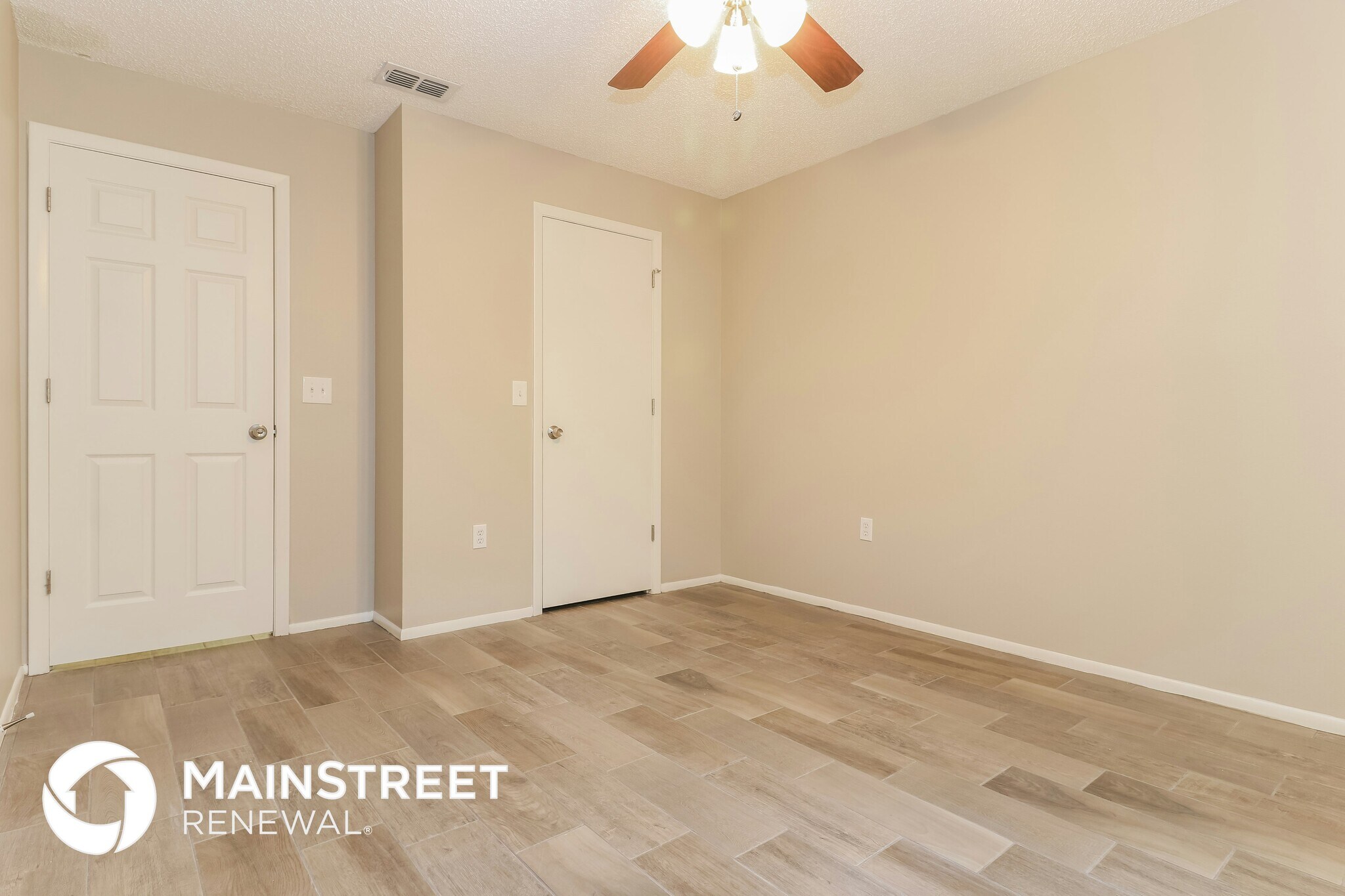 Building Photo - 5048 Brandeis Cir W