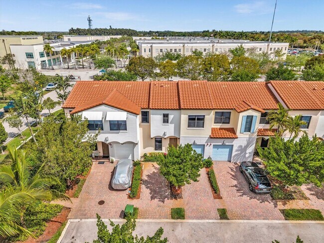 Building Photo - 20973 NW 1st Dr