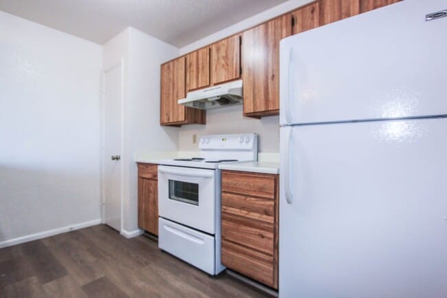 Building Photo - Montana Terrace Condo