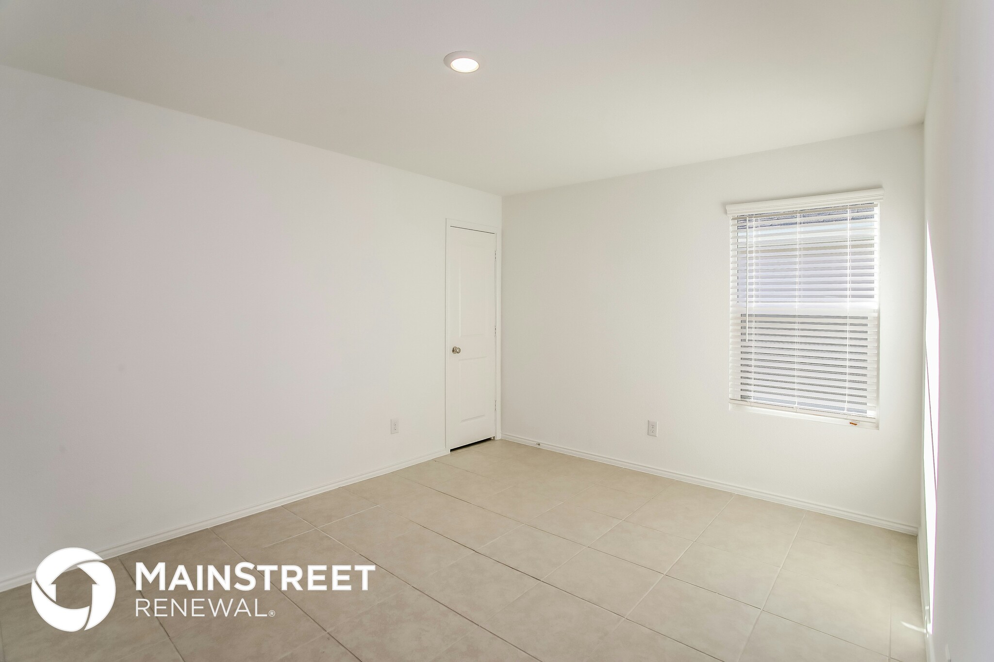 Building Photo - 5725 Rockrose Ln