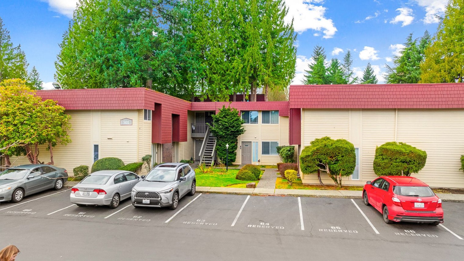 Building Photo - 501 141st Ave SE