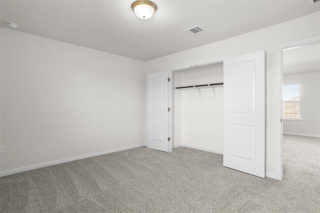 Building Photo - 109 Zinnia Ln