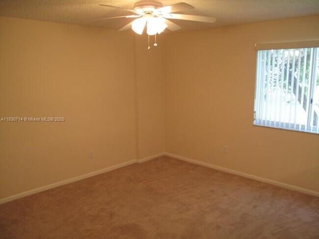 Building Photo - 9511 Weldon Cir