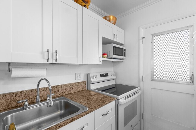 Building Photo - 5401 NW 2nd Ave