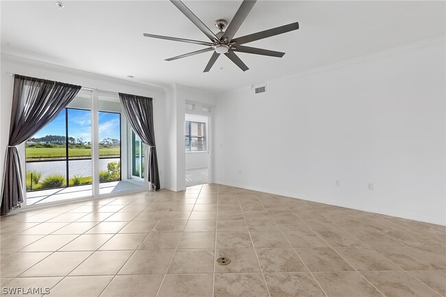 Building Photo - 15975 Grassland Ln