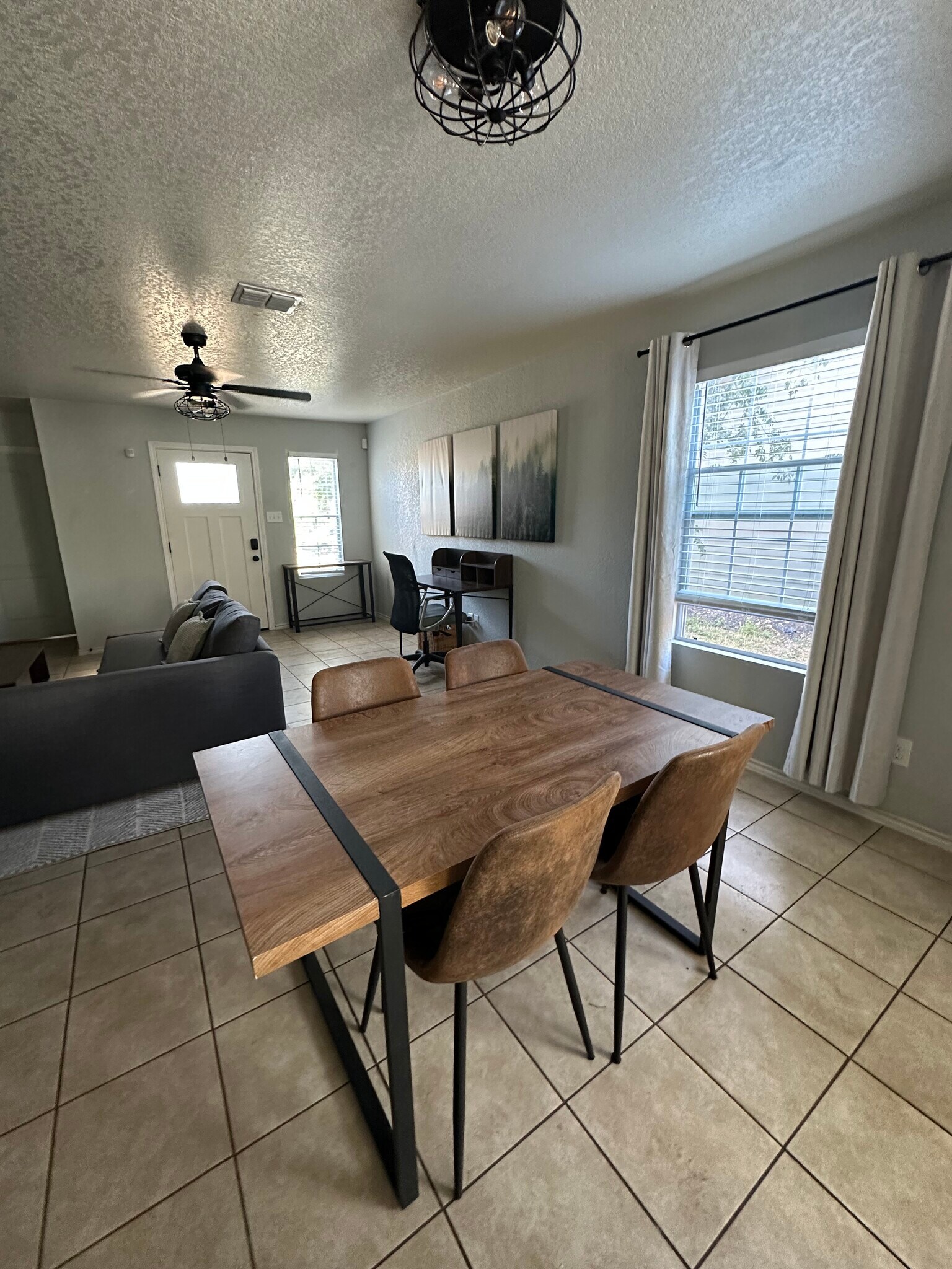 Building Photo - 5503 Harefield Dr
