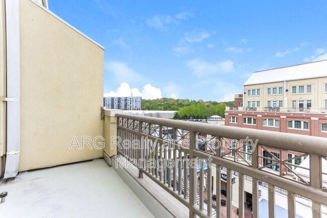 Building Photo - 265 18th St NW