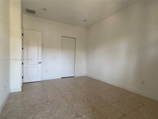 Building Photo - 14637 SW 6th St