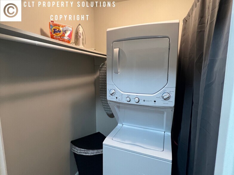 Laundry Room - 1914 Meadowlark Ln