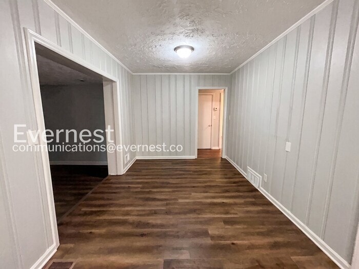 Building Photo - 1598 San Gabriel Ave