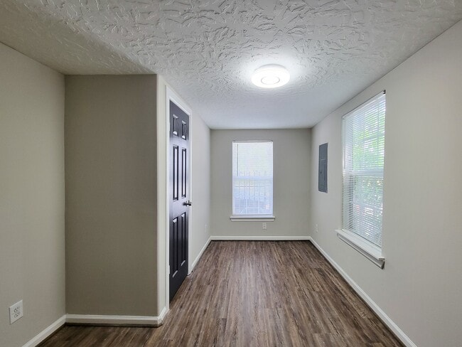 Building Photo - 3416 Europa St