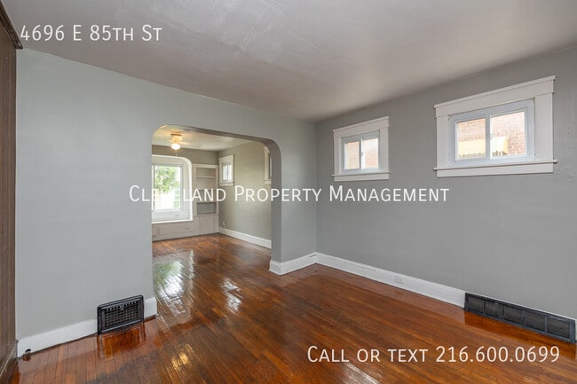 Building Photo - 4696 E 85th St