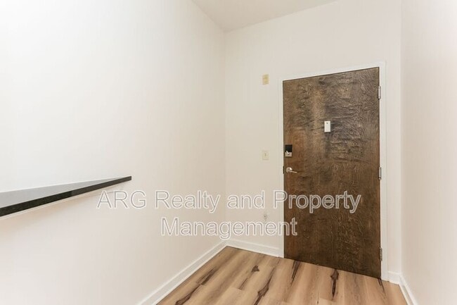 Building Photo - 265 18th St NW