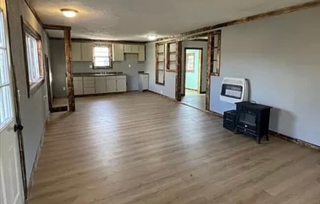 Building Photo - 820 N Owensby St