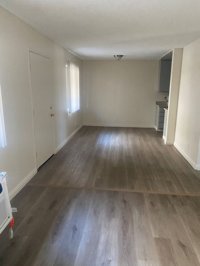 Interior Photo - Rayen Apartments