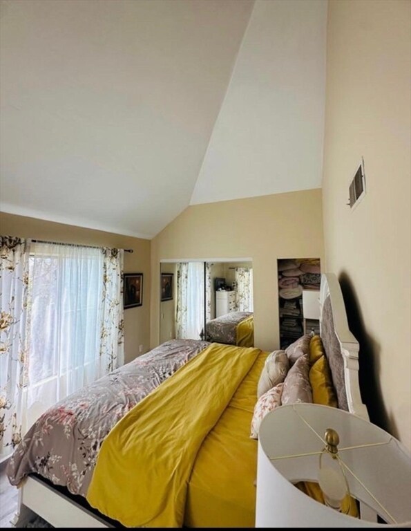 Building Photo - 200 Falls Blvd