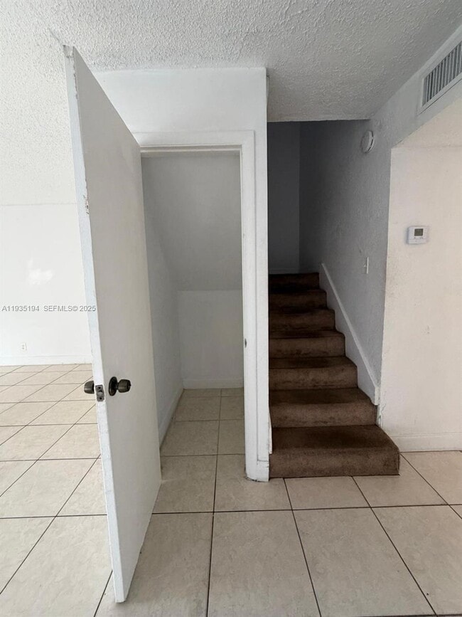 Building Photo - 3751 NW 115th Way