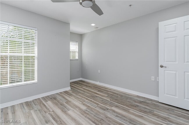 Building Photo - 9080 Gervais Cir