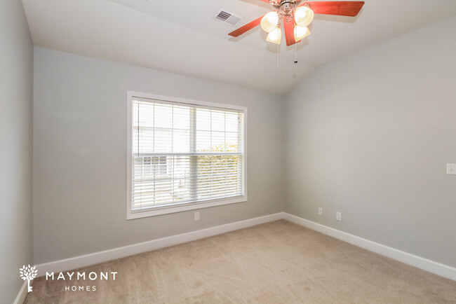 Building Photo - Stunning Myrtle Beach Home!