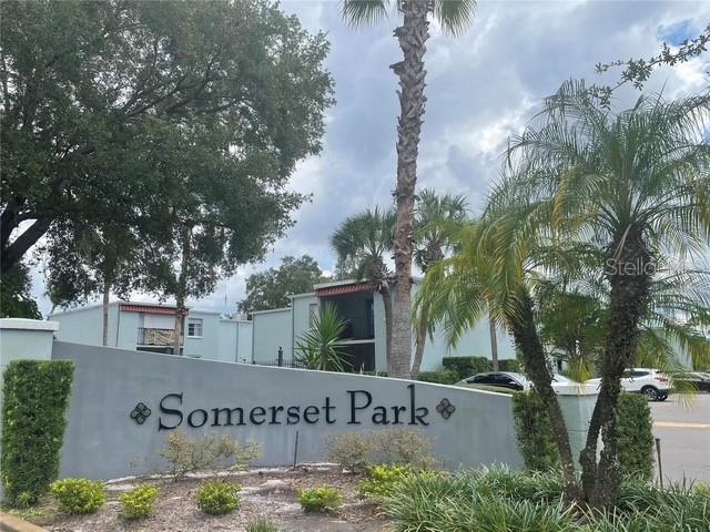 Building Photo - 2812 Somerset Park Dr