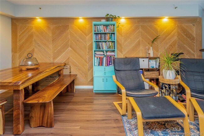 Building Photo - Kakaako 1/1/1 in "One Waterfront"