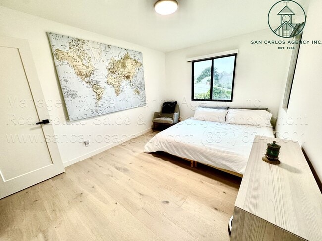 Building Photo - Newly Remodeled Four Bedroom Mission Field...