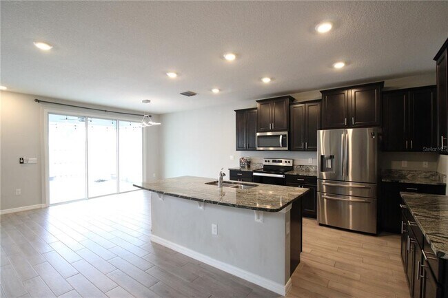 Building Photo - 1462 NW 136th St