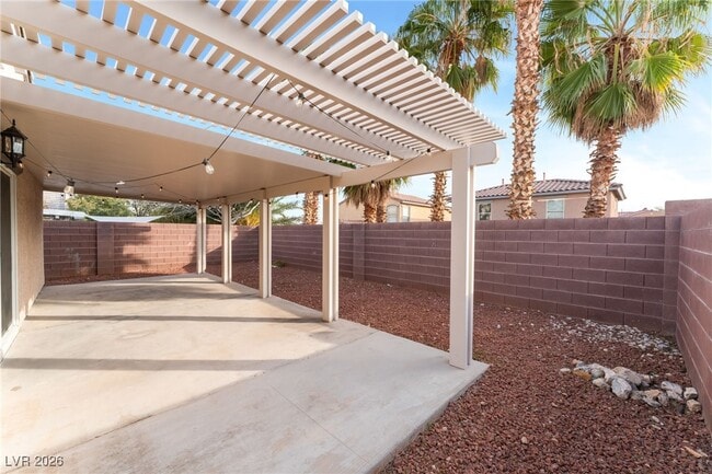 Building Photo - 10667 April Rose Ct