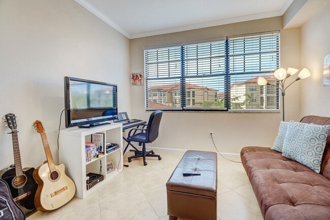 Building Photo - 12955 Positano Cir