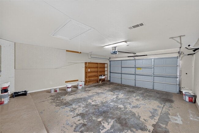 Building Photo - 3731 Charter Dr