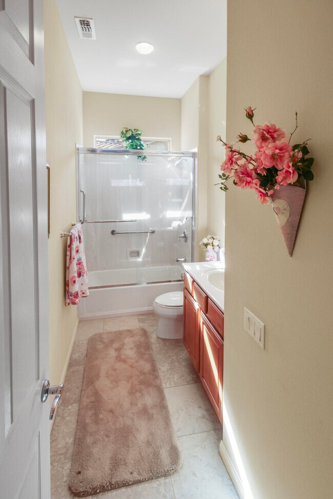 Building Photo - 40433 Corte San Carlos