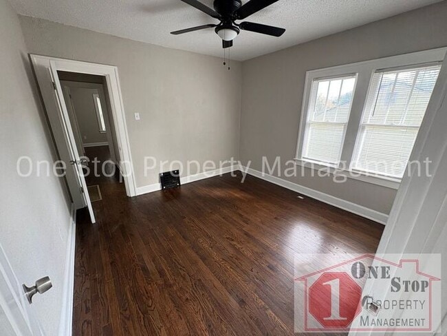 Building Photo - Charming 4-Bed, 2-Bath Home with Beautiful...
