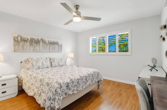 Building Photo - 170 Turtle Lake Ct