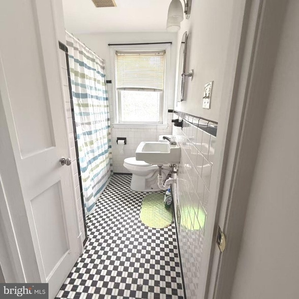 Building Photo - 8324 Loch Raven Blvd