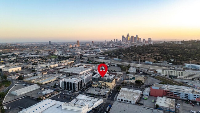 Building Photo - 200 N San Fernando Rd